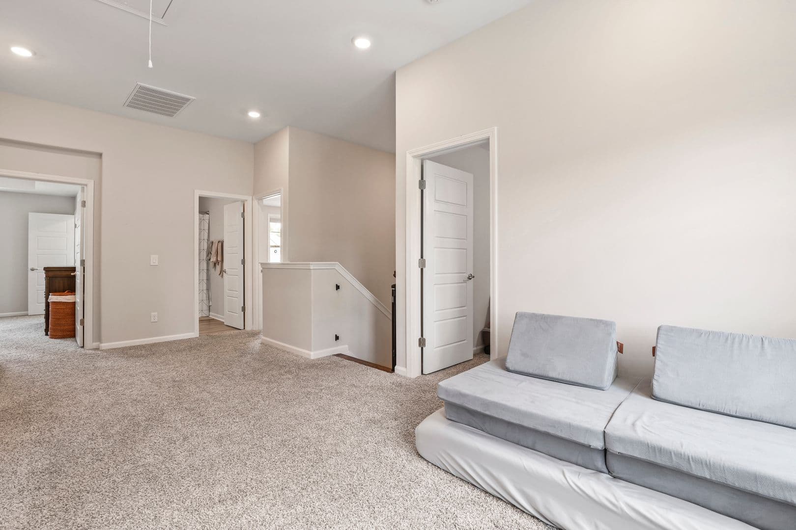 Richmond Hill House: 216 Wexford Drive