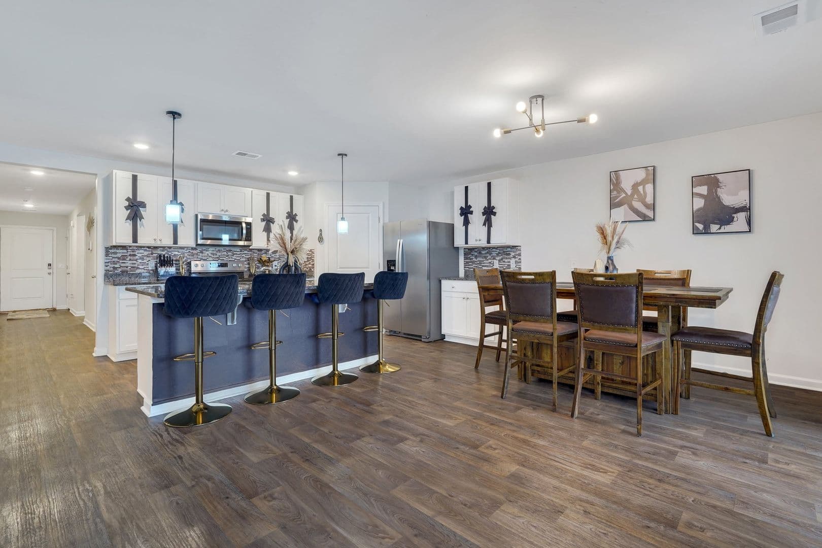 Guyton House: 123 Tobago Circle