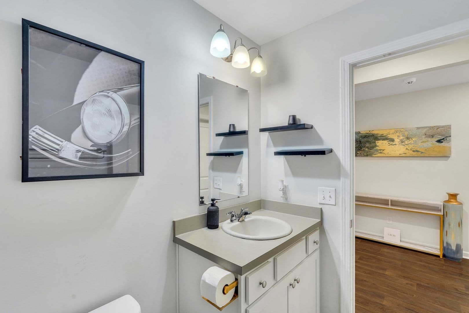 Guyton House: 123 Tobago Circle