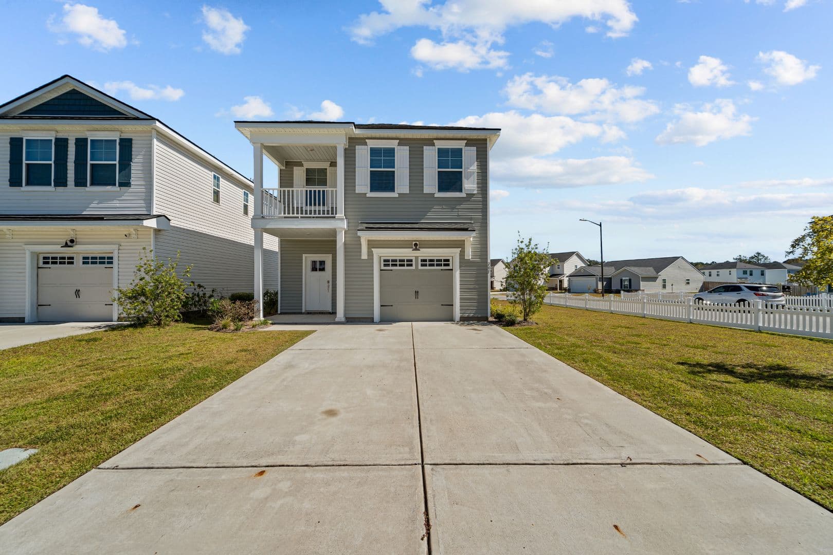 Savannah House: 207 Flagler Drive
