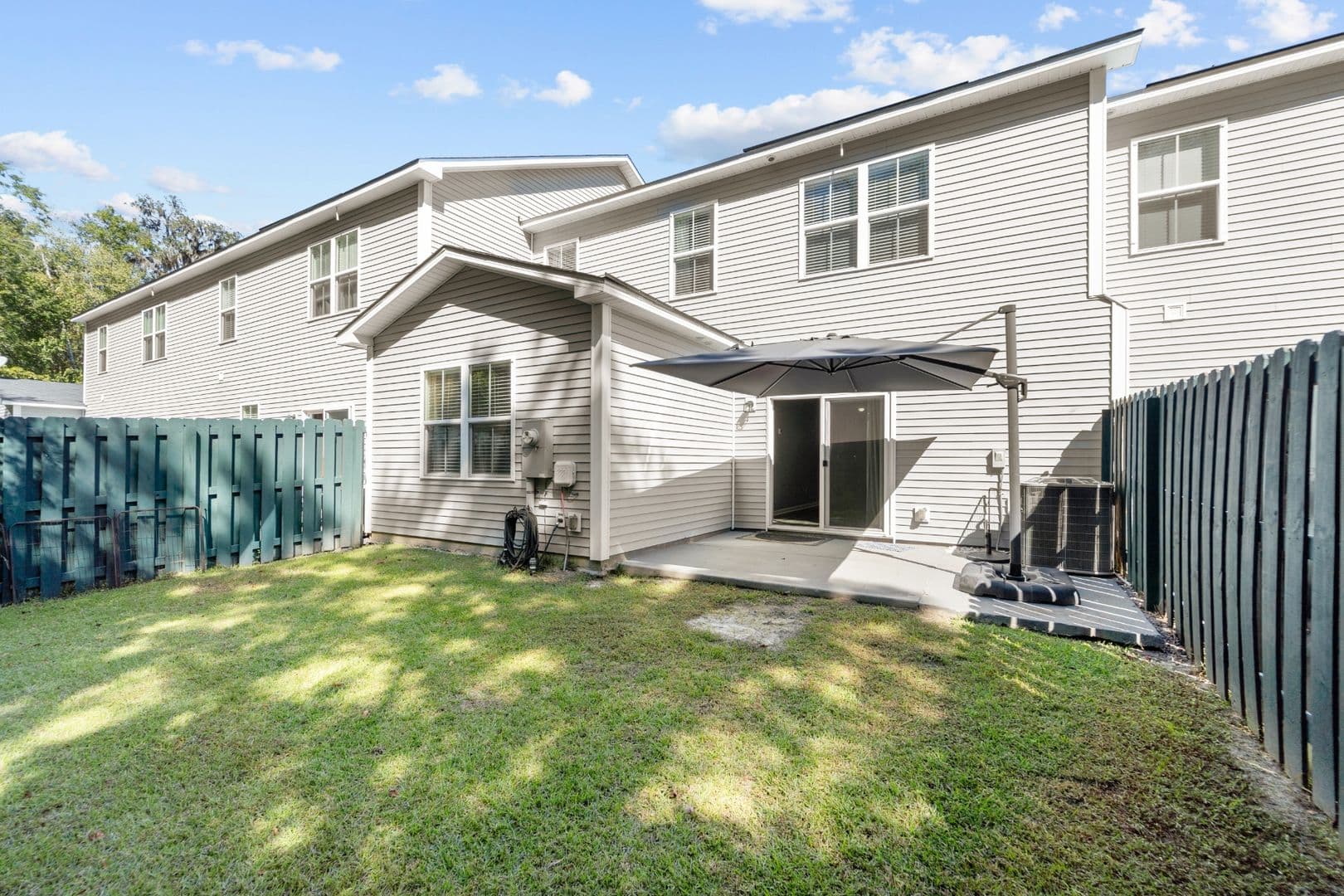 Richmond Hill House: 29 Lawley Ct