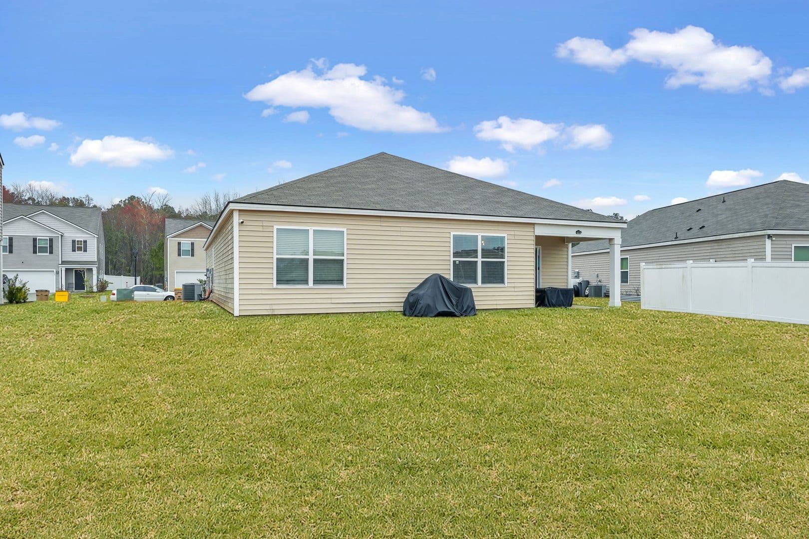 Guyton House: 123 Tobago Circle