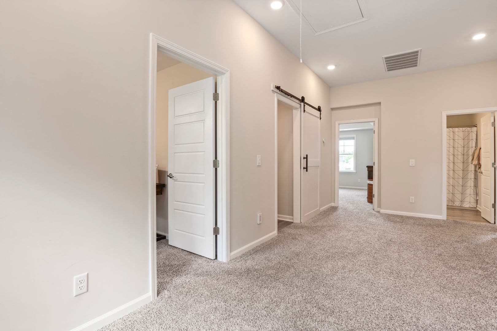 Richmond Hill House: 216 Wexford Drive