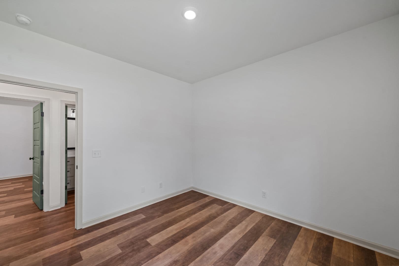 Pembroke House: 145 Waters Circle