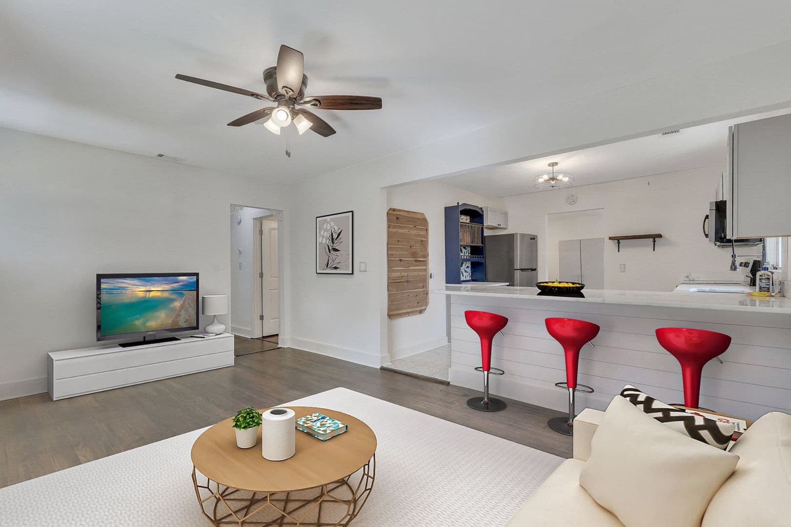 Savannah House: 1620 E 34th Street
