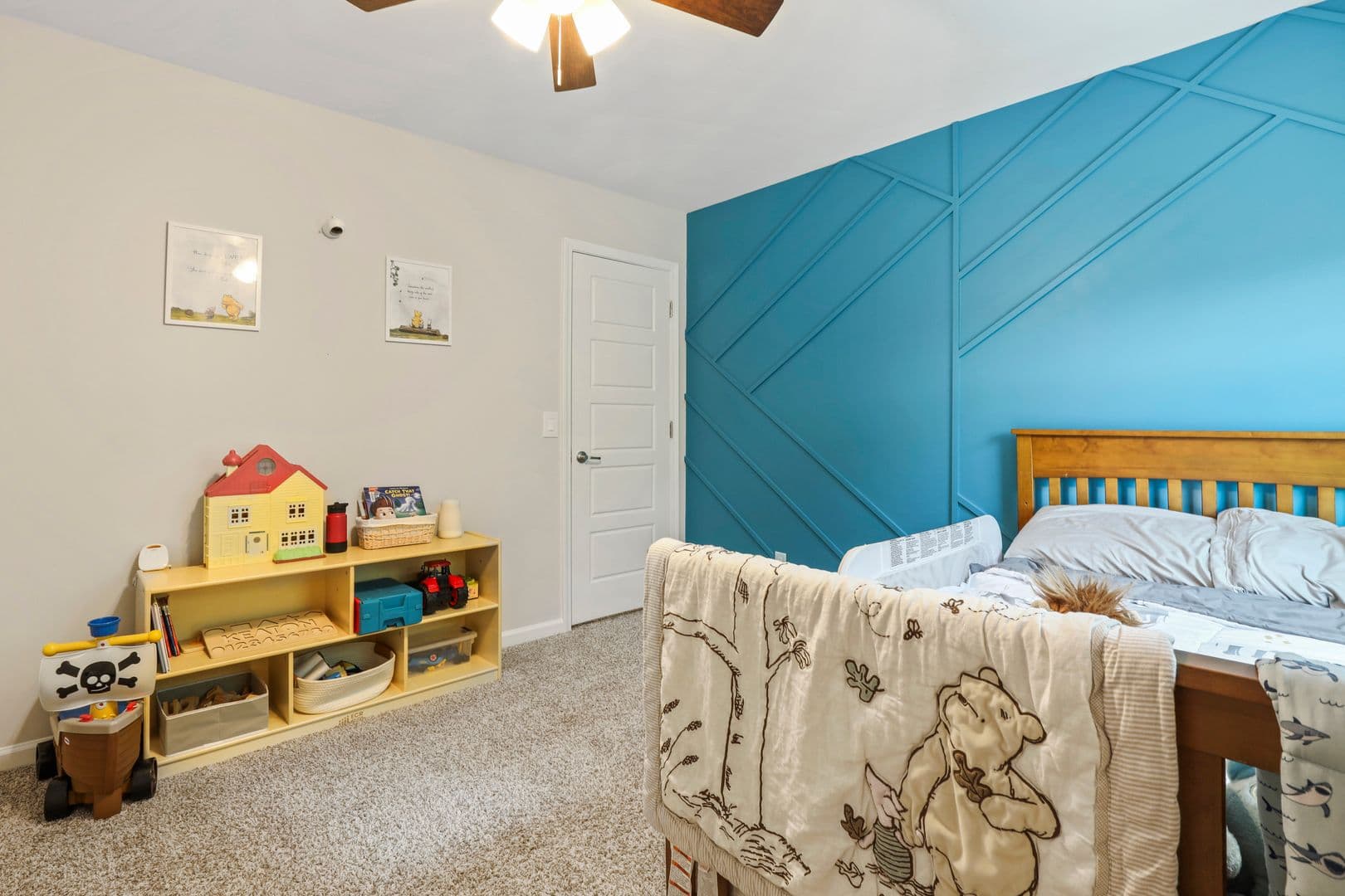 Richmond Hill House: 216 Wexford Drive