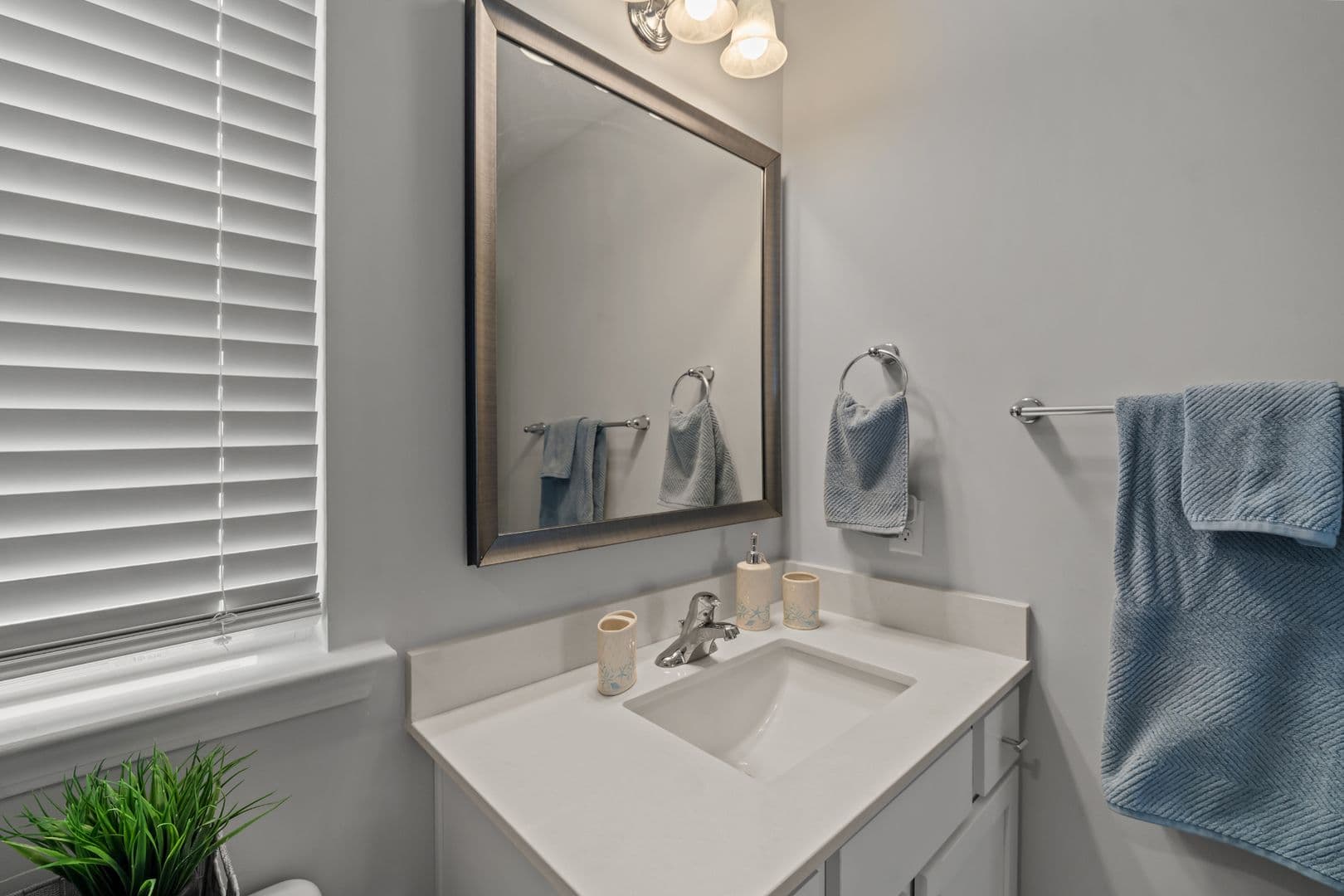 Savannah House: 226 Flagler Drive