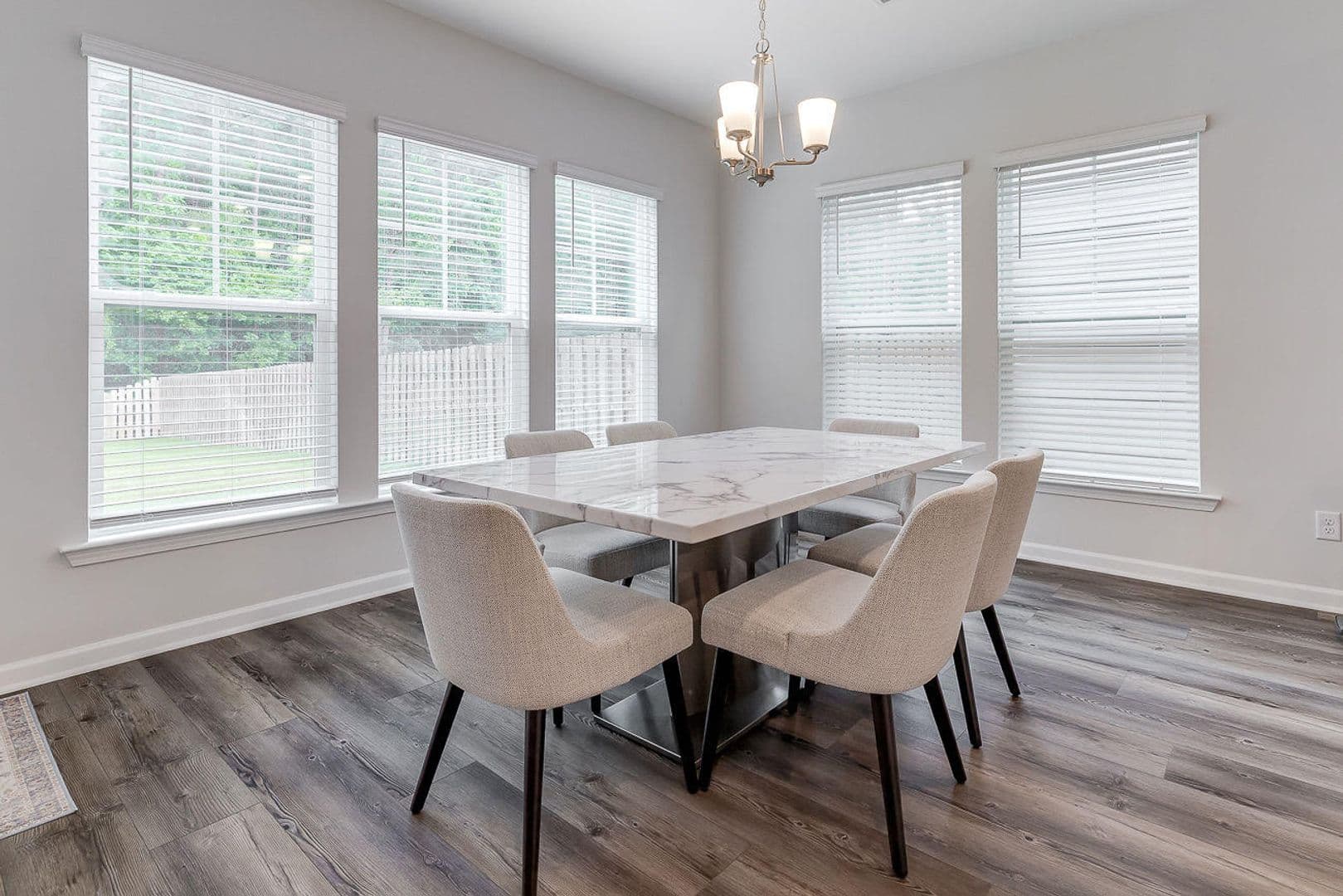 Savannah House: 42 Brookhaven Drive