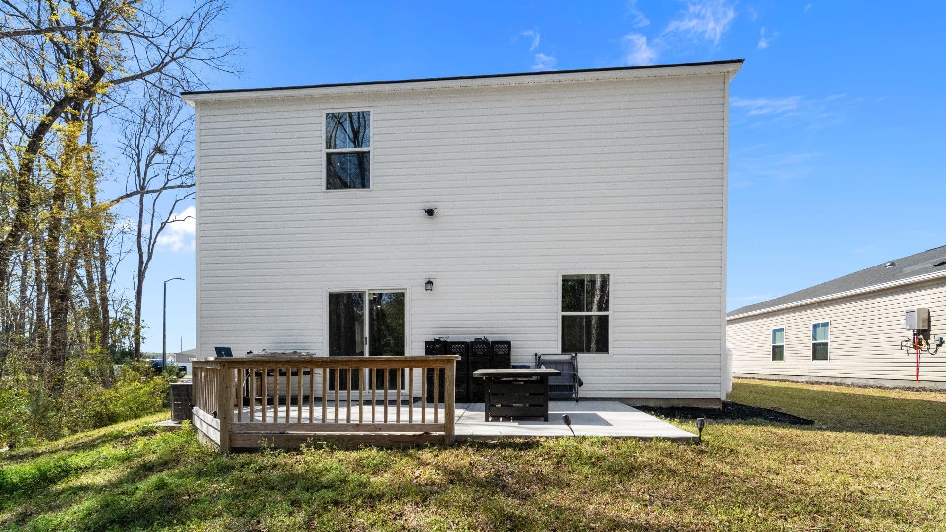 Rincon House: 293 Lillian Street