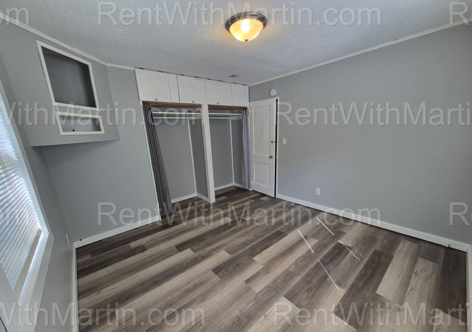 Waterloo House: 1212 Lincoln St