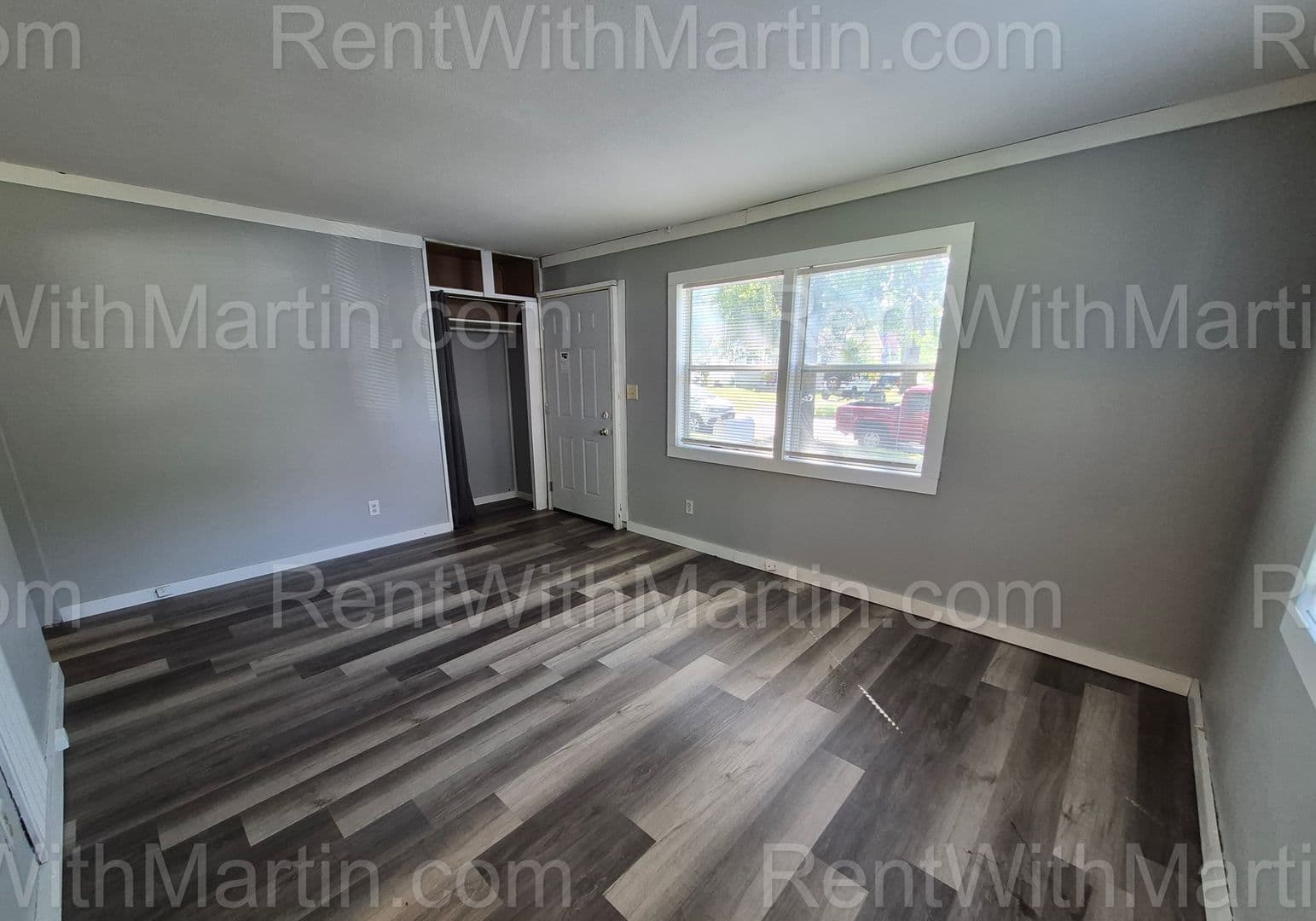 Waterloo House: 1212 Lincoln St