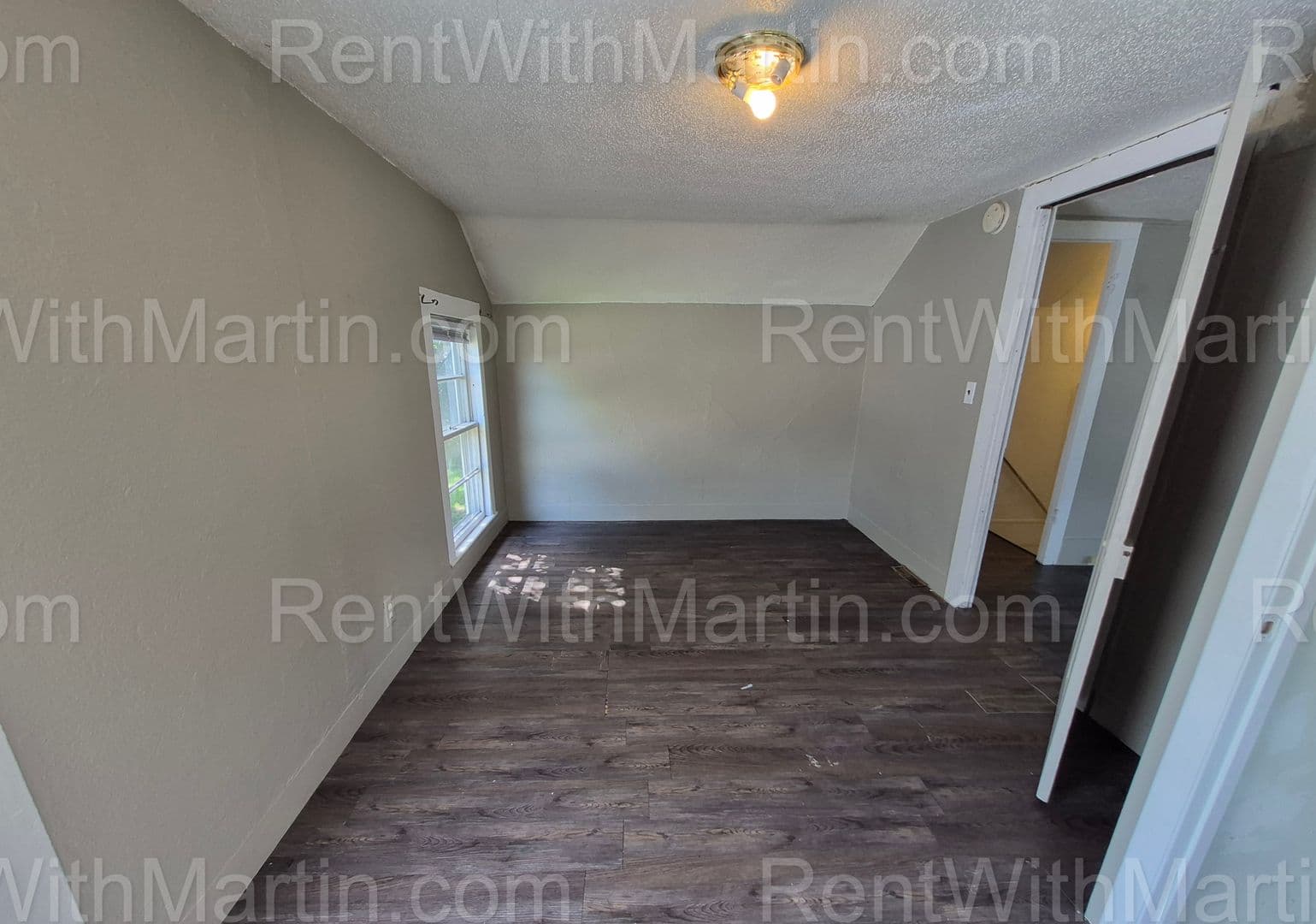 Grundy Center House: 501 D Ave