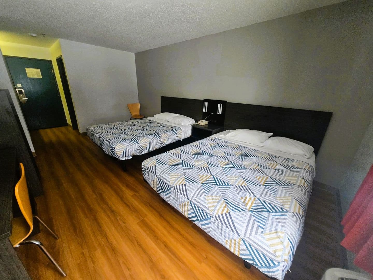 Waterloo Apartment: 2141 La Porte Rd