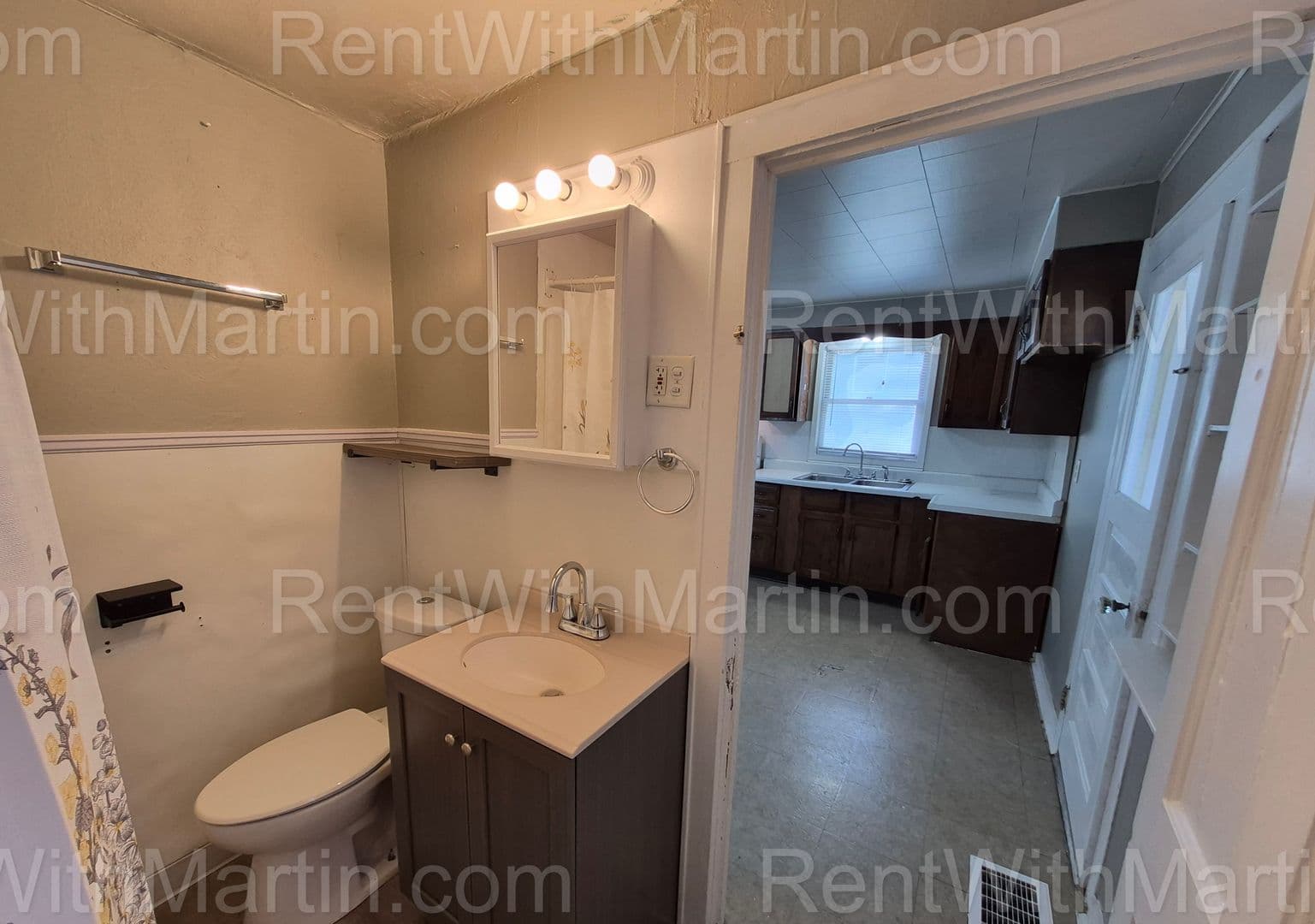 Grundy Center House: 501 D Ave