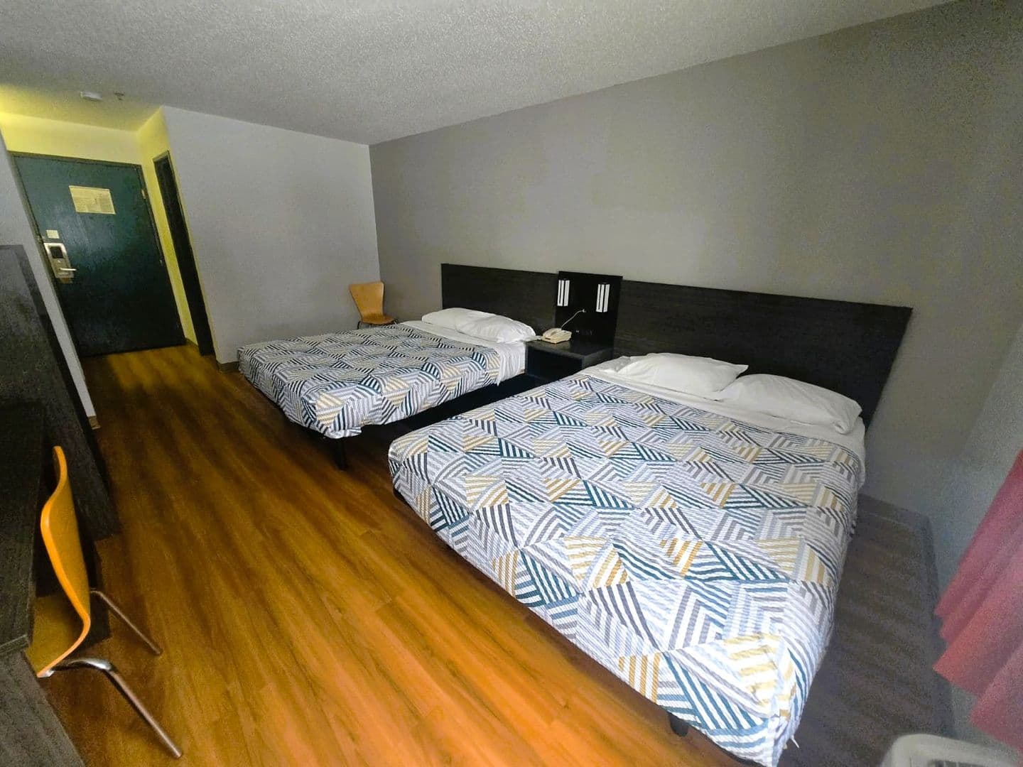 Waterloo Apartment: 2141 La Porte Rd