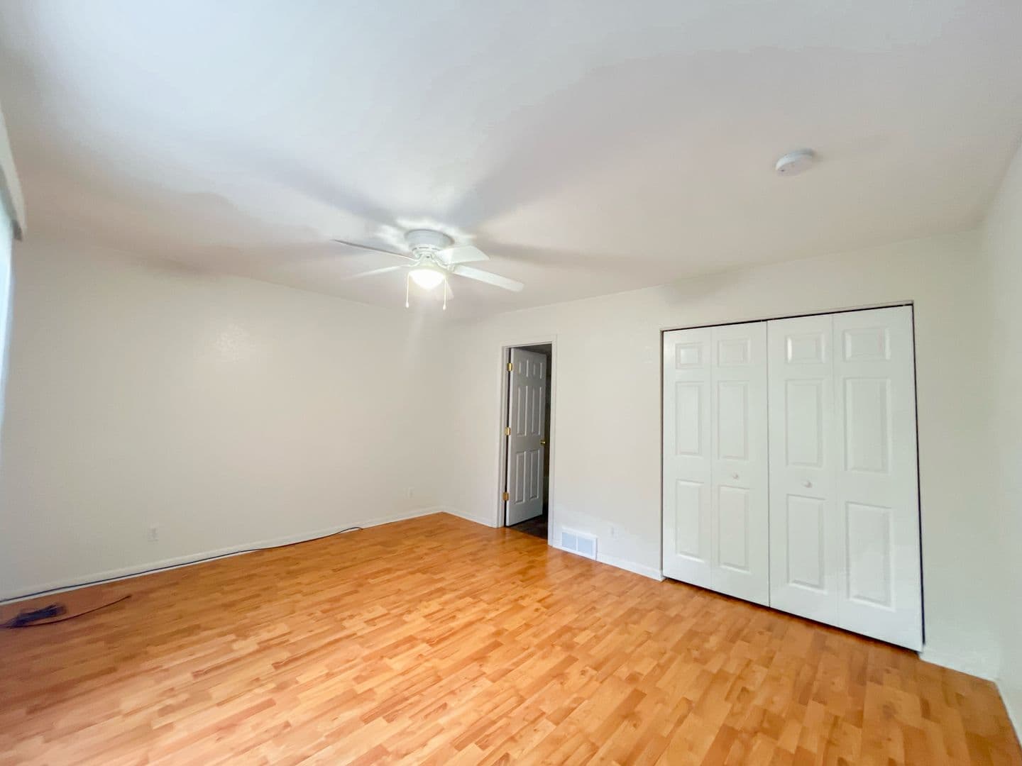 Toledo Apartment: 5541-5547 Christopher Ct