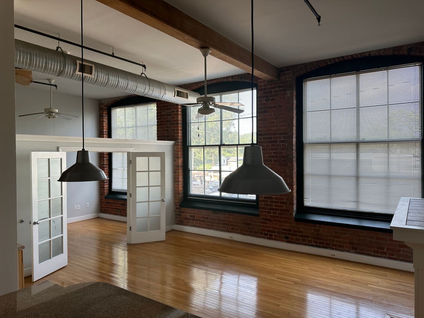 Petersburg Apartment: 801 Hinton Street