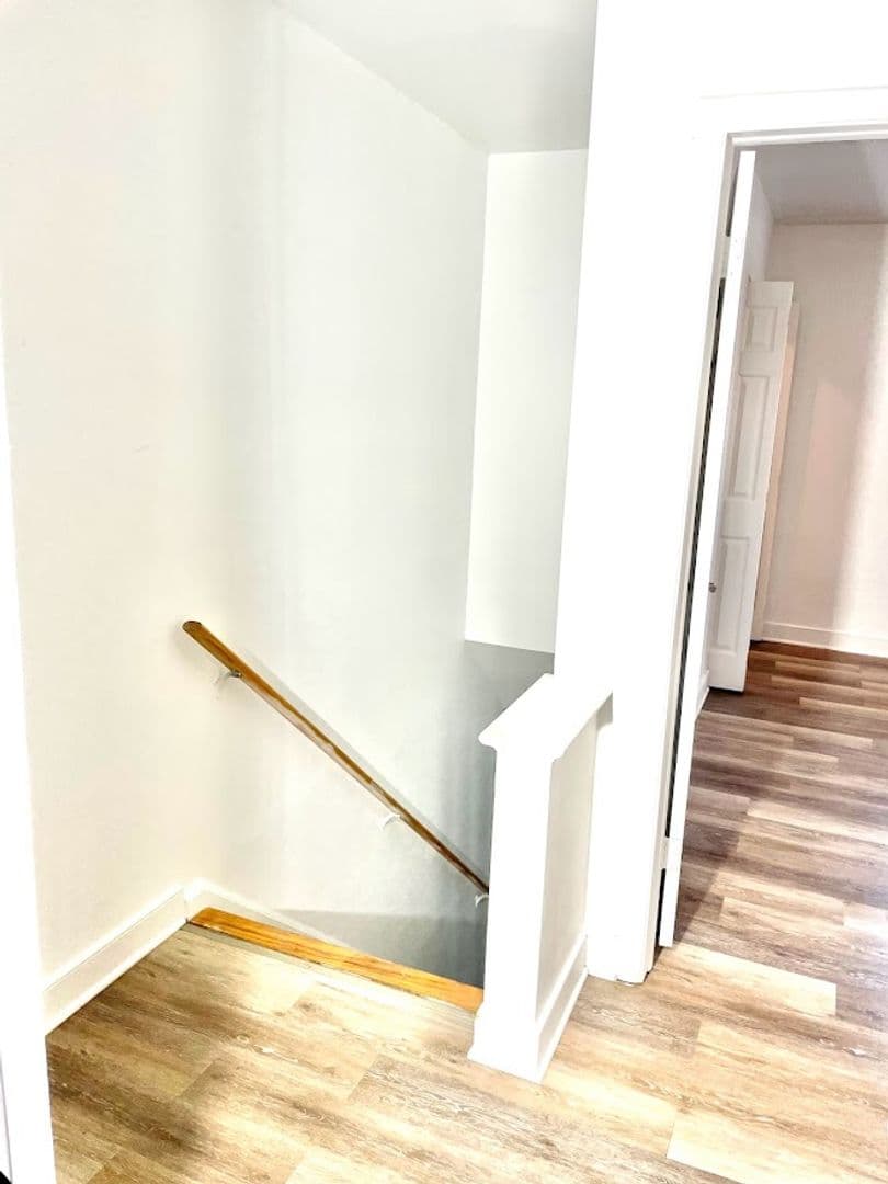 Henrico Apartment: 1005 W Nine Mile Rd