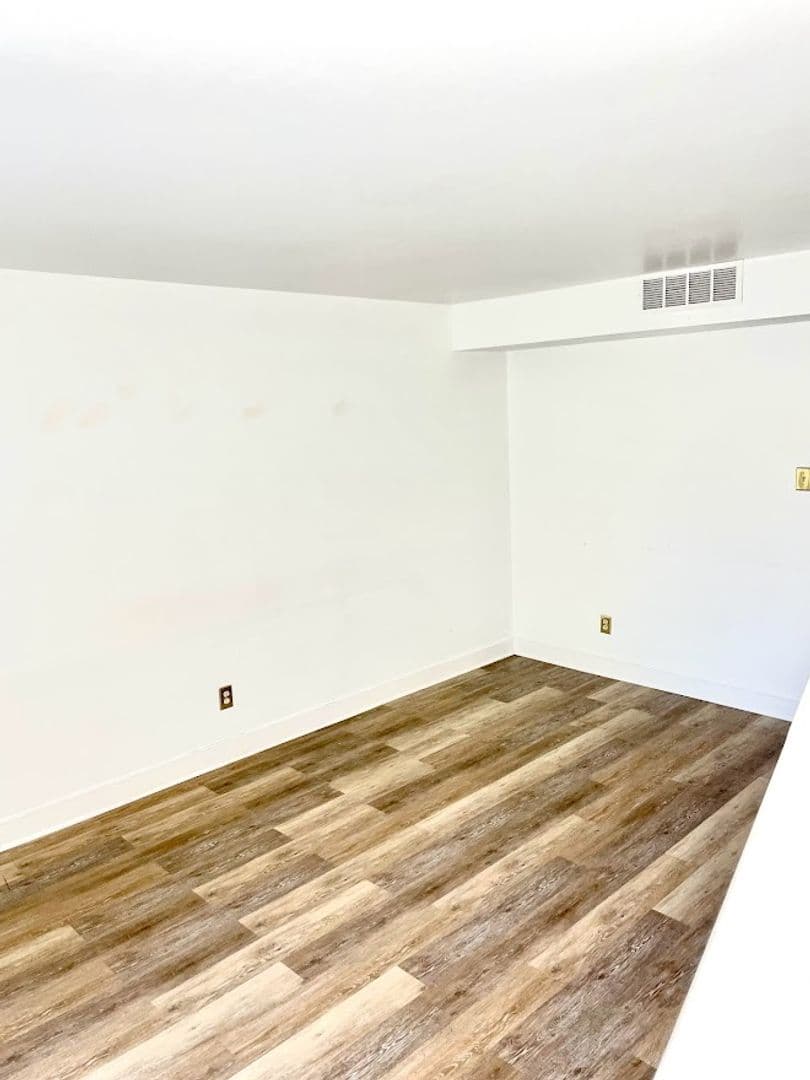 Henrico Apartment: 1005 W Nine Mile Rd