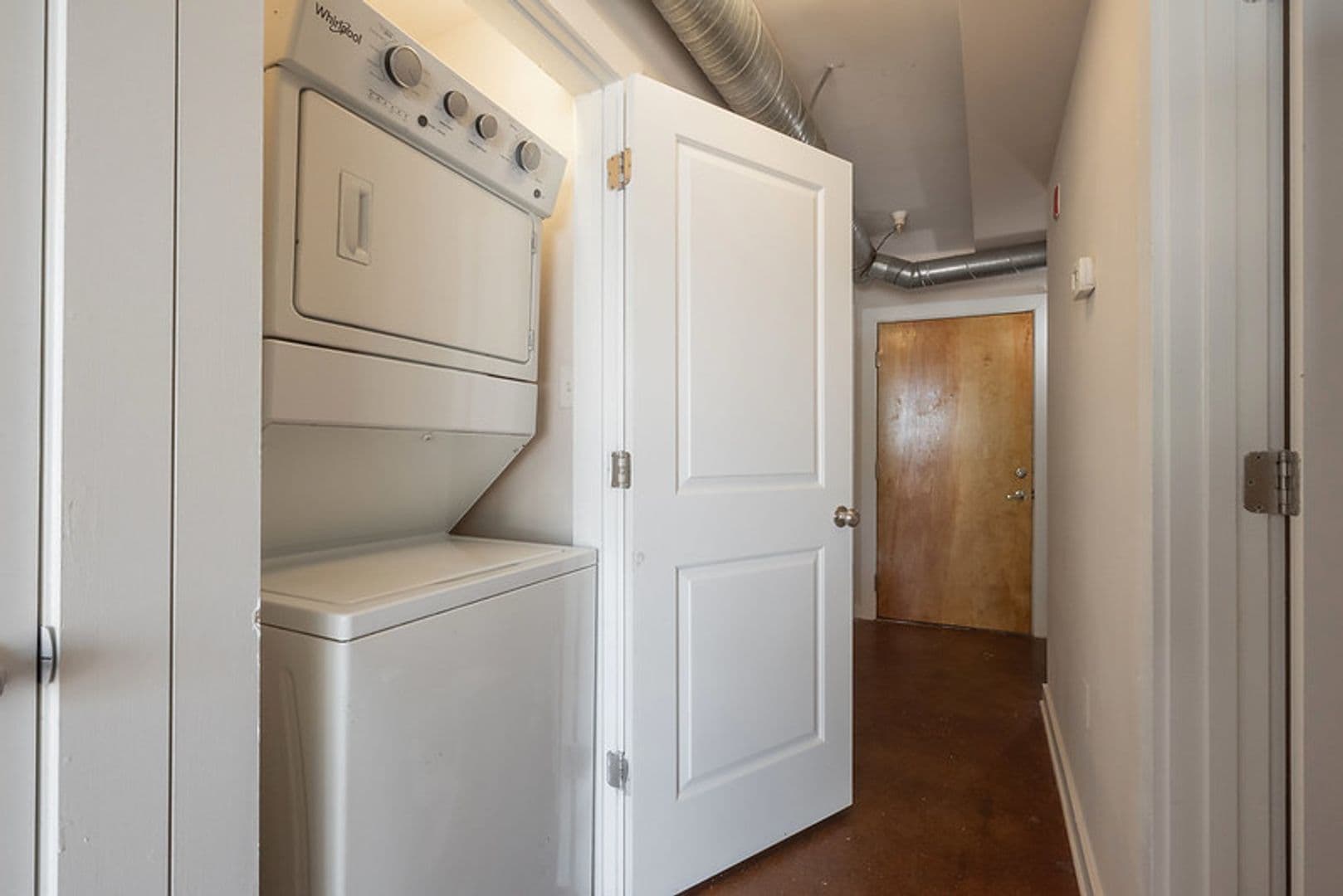 Petersburg Apartment: 301 N Dunlop Street