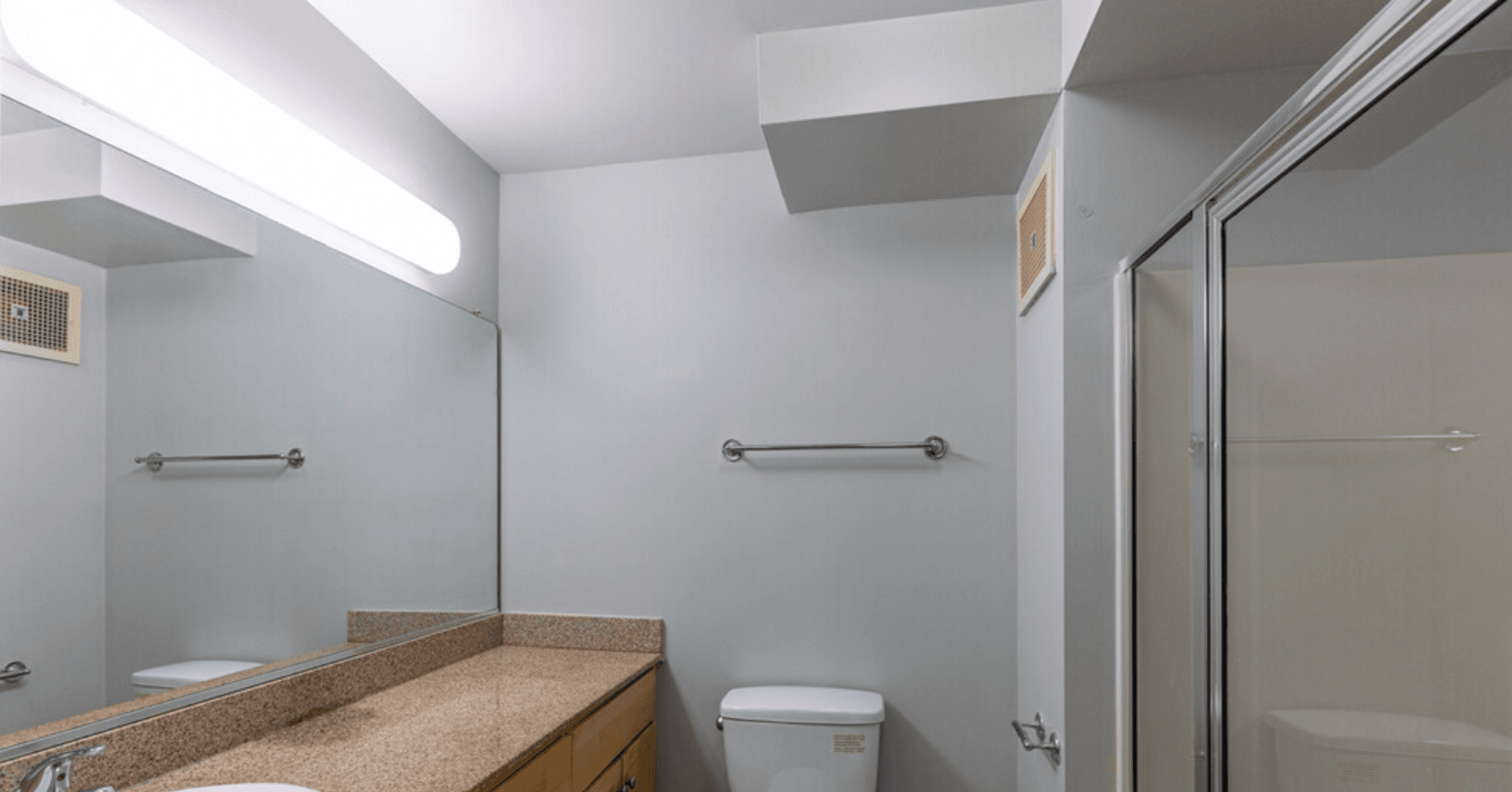 Petersburg Apartment: 801 Hinton Street