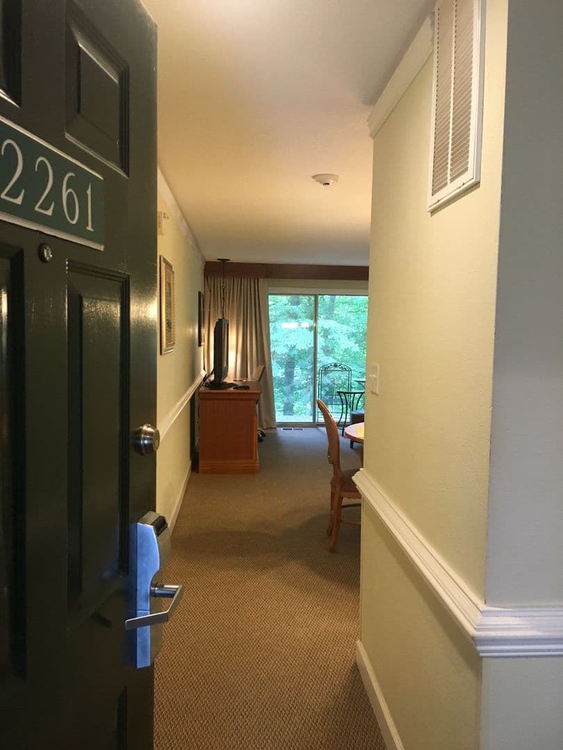 Williamsburg Apartment: 228 Padgetts Ordinary