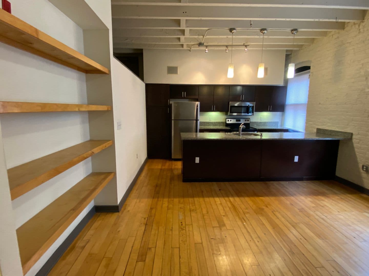 Petersburg Apartment: 325 Brown Street