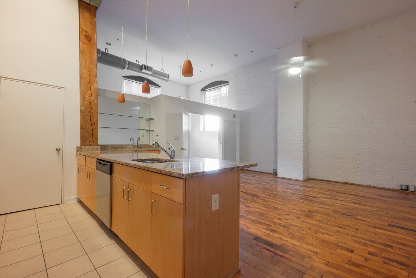 Petersburg Apartment: 15 N Union Street