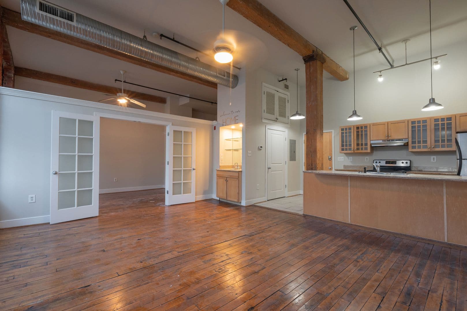 Petersburg Apartment: 801 Hinton Street