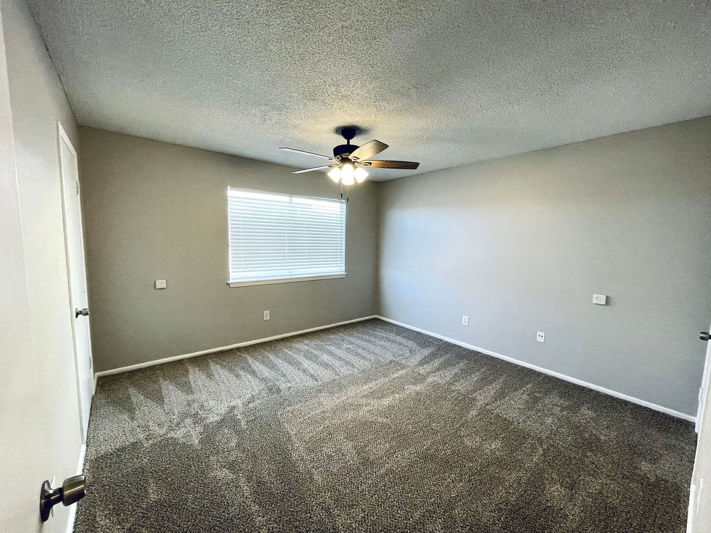 Lubbock Apartment: 2902 Vicksburg Ave.