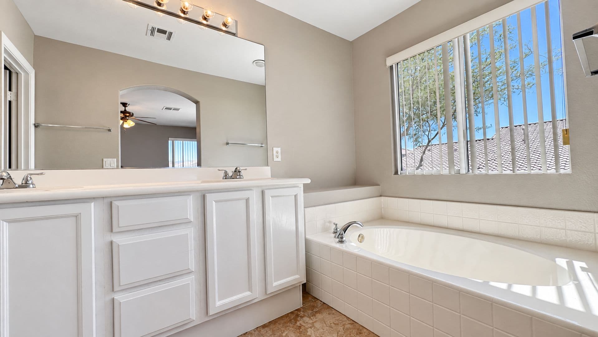 Las Vegas House: 7617 Pioneer Ranch Ave