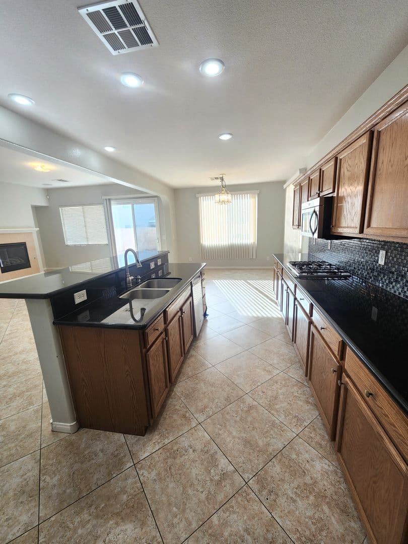Las Vegas House: 9733 Sienna Valley Avenue