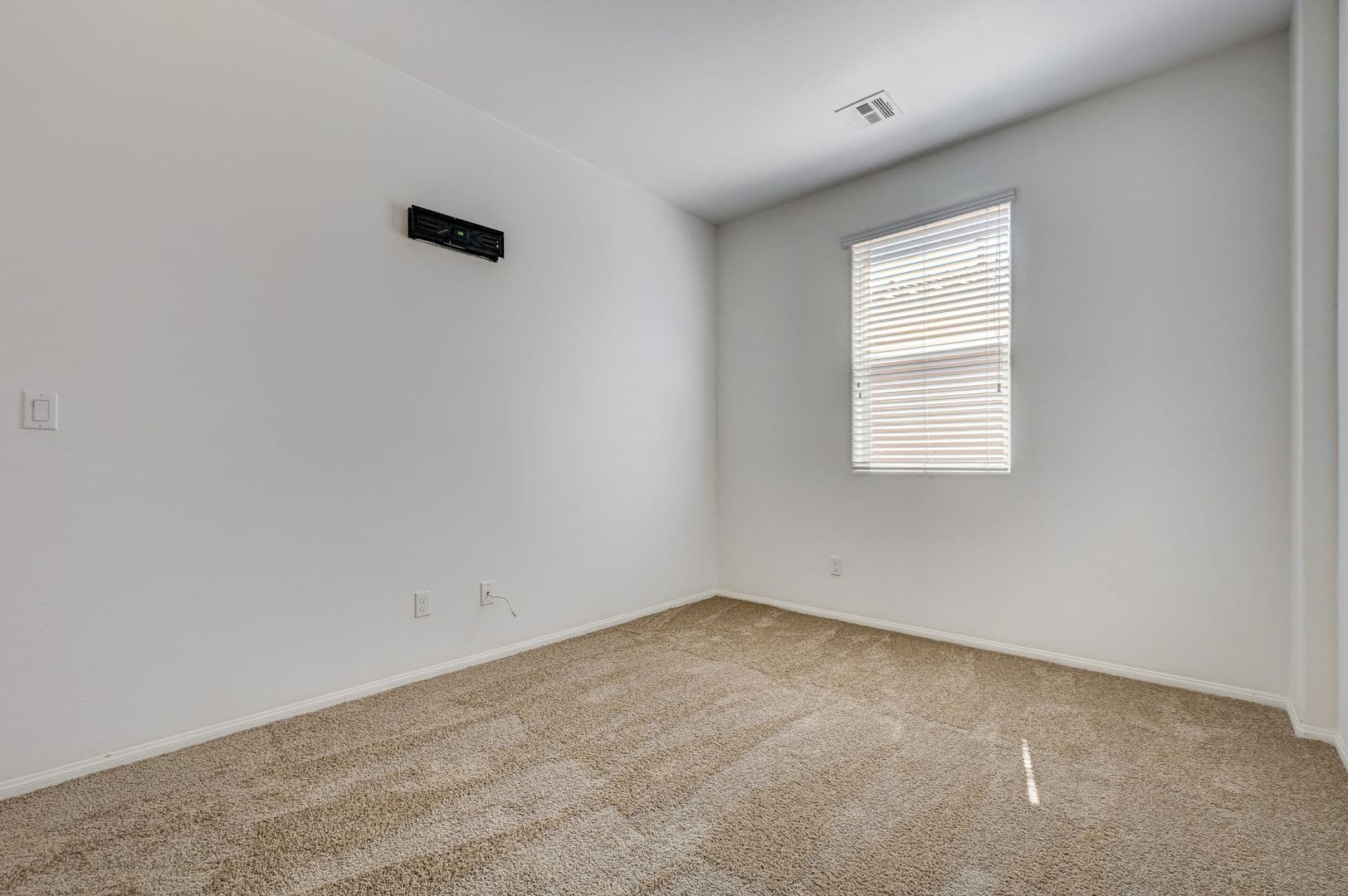 Las Vegas House: 968 Hidden Bull St