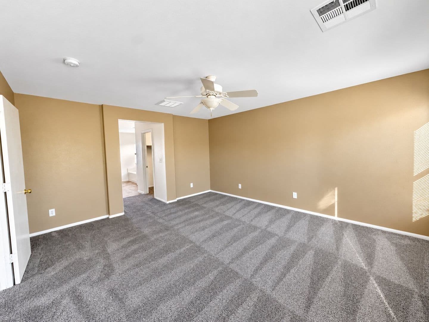 Las Vegas House: 10441 Vinson Point Ave