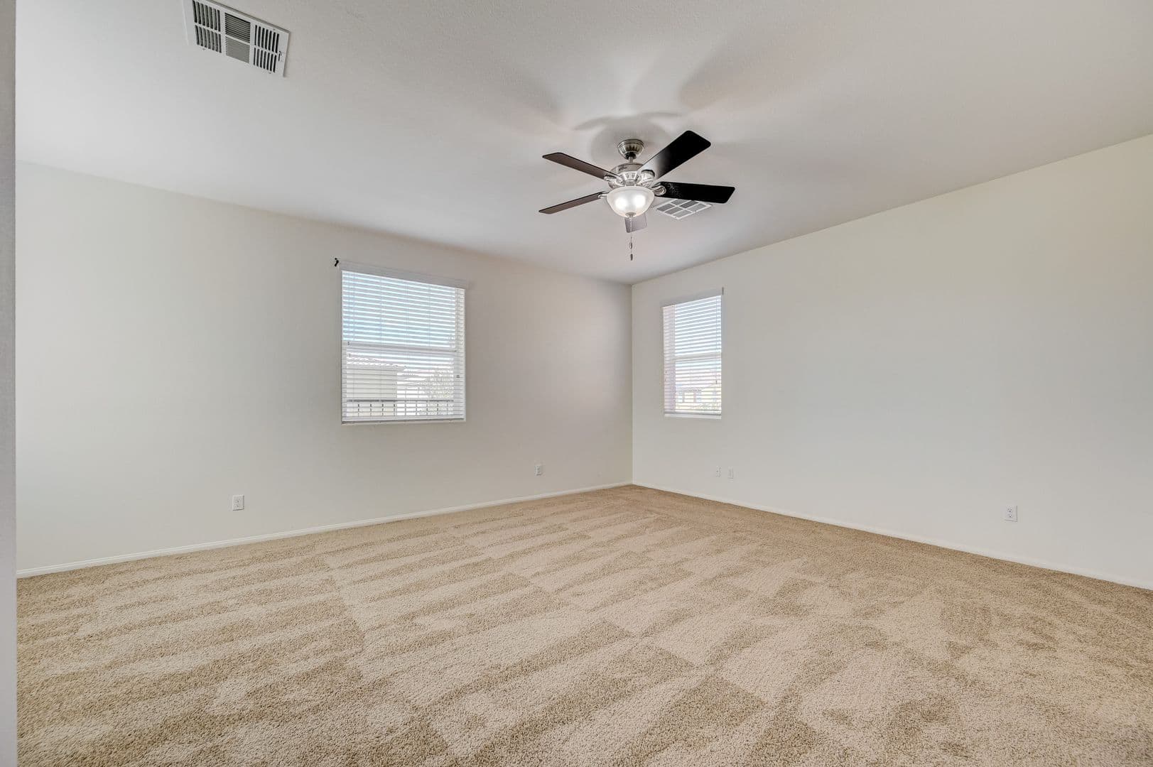 Las Vegas House: 968 Hidden Bull St