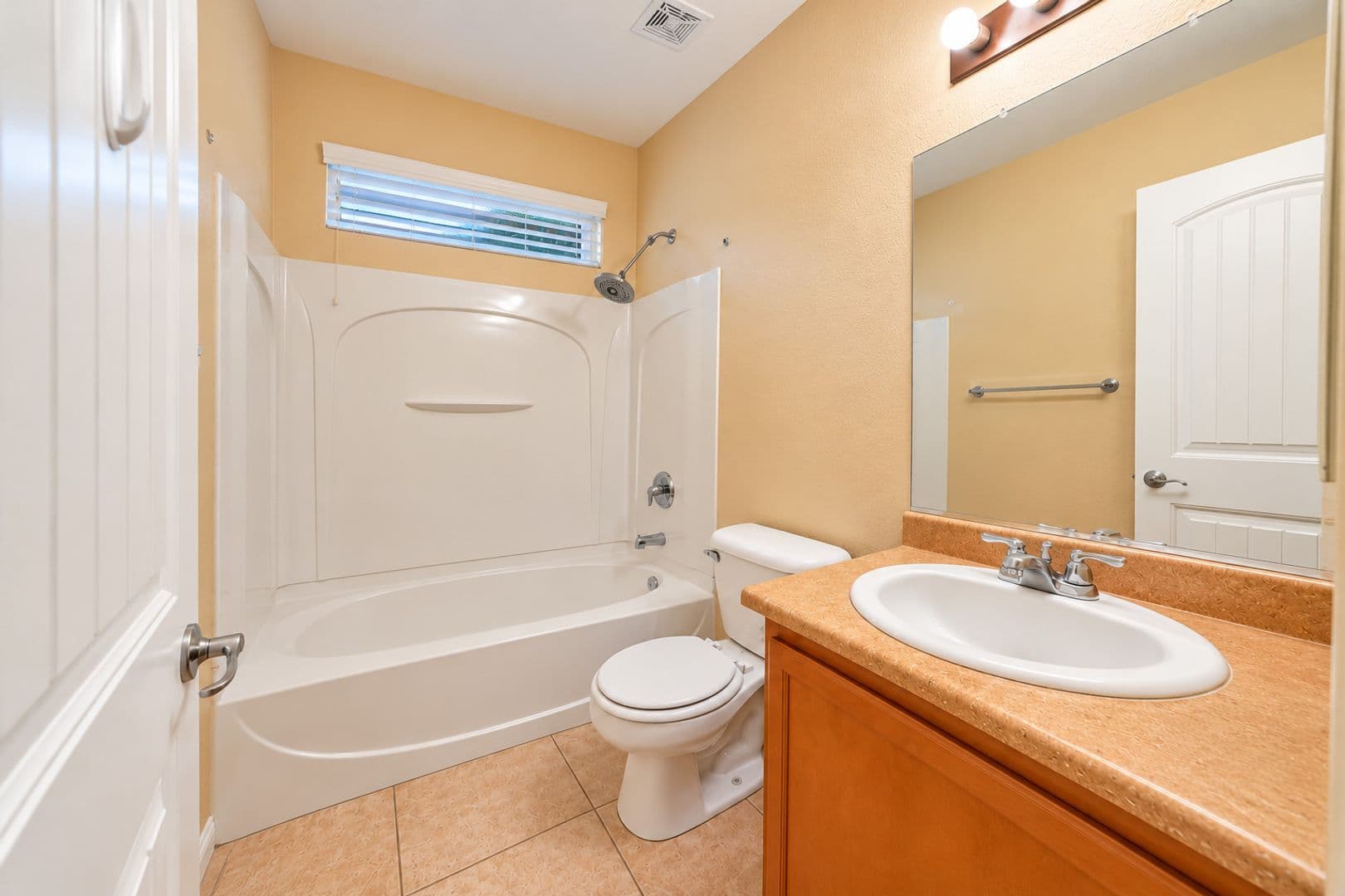 North Las Vegas House: 2025 Pipeline Beach Ct
