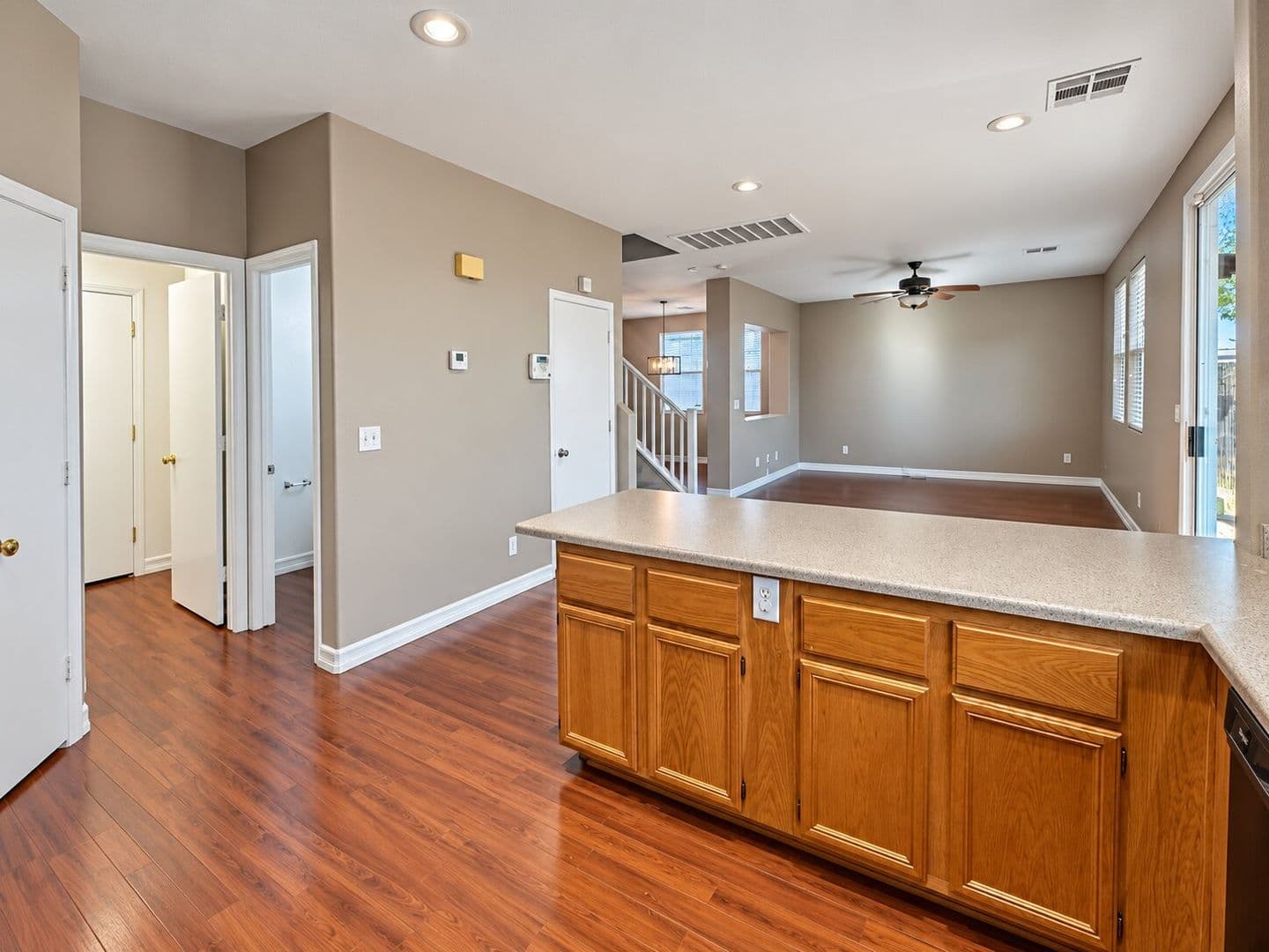 Las Vegas House: 10441 Vinson Point Ave