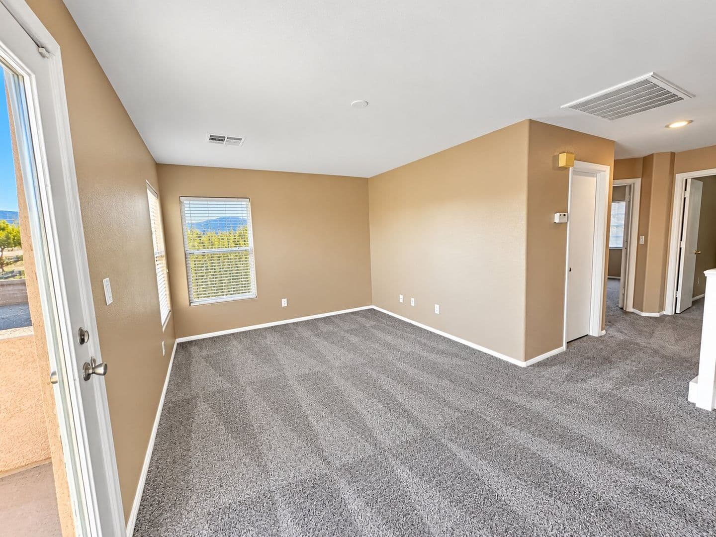 Las Vegas House: 10441 Vinson Point Ave