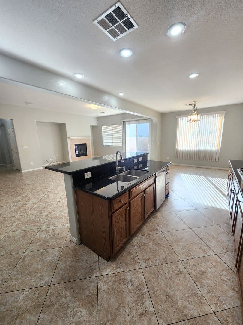 Las Vegas House: 9733 Sienna Valley Avenue