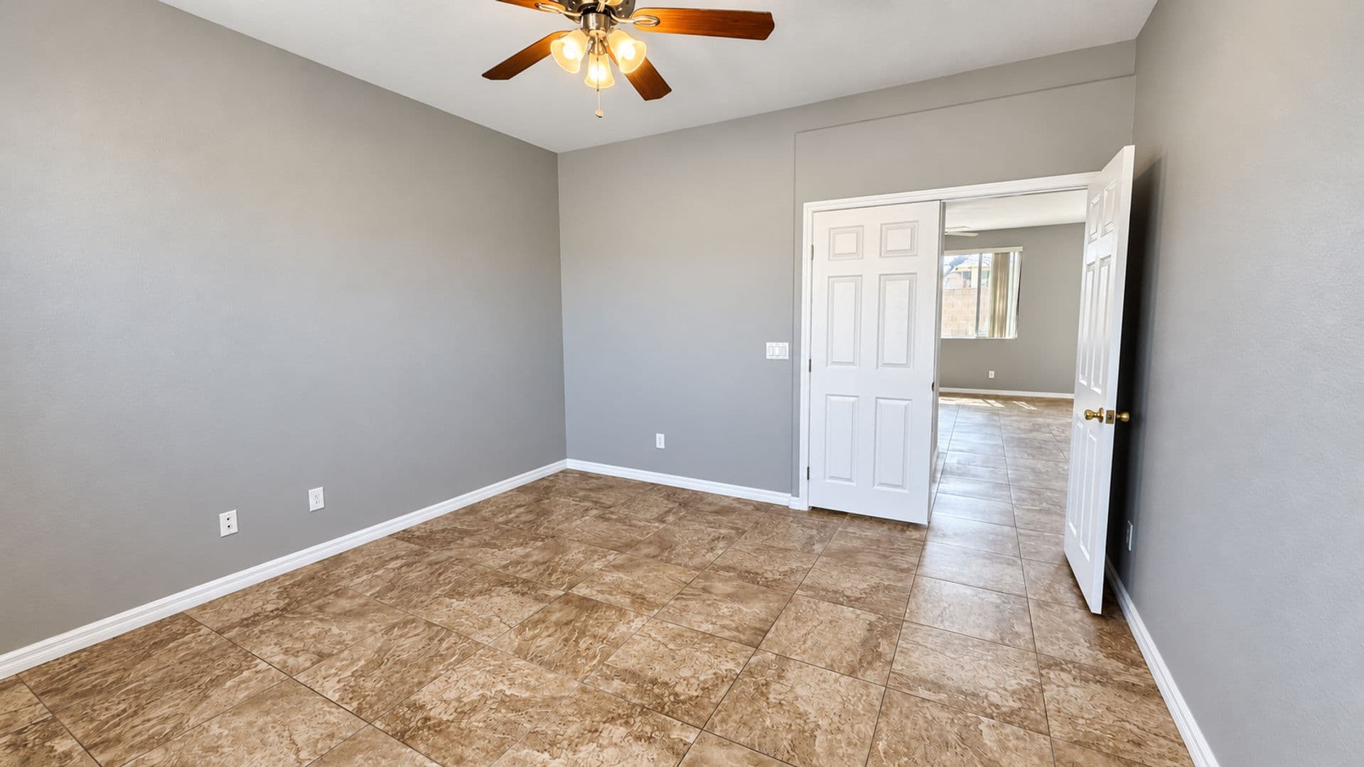 Las Vegas House: 7617 Pioneer Ranch Ave
