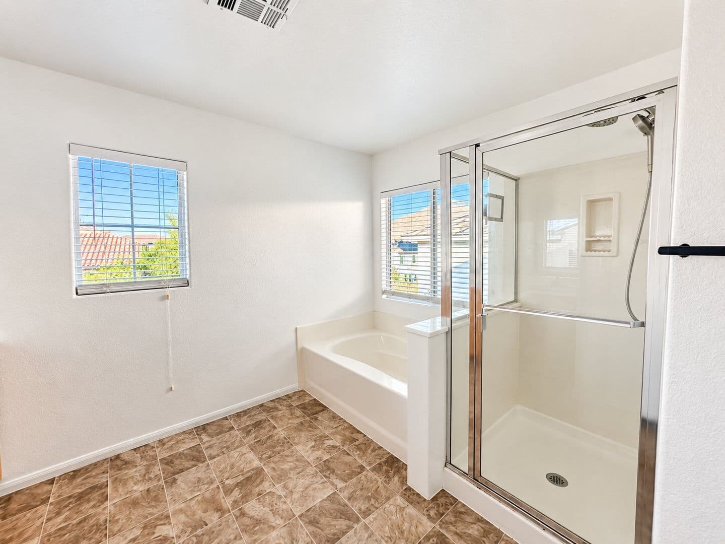 Las Vegas House: 10441 Vinson Point Ave