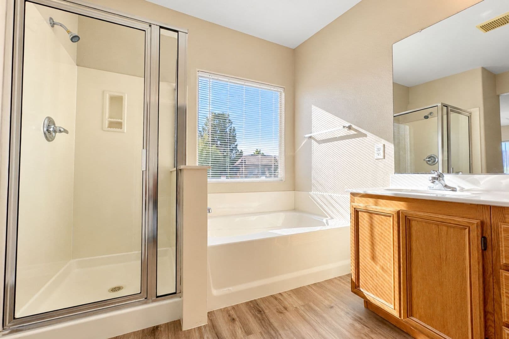 North Las Vegas House: 6225 Capehart Falls St