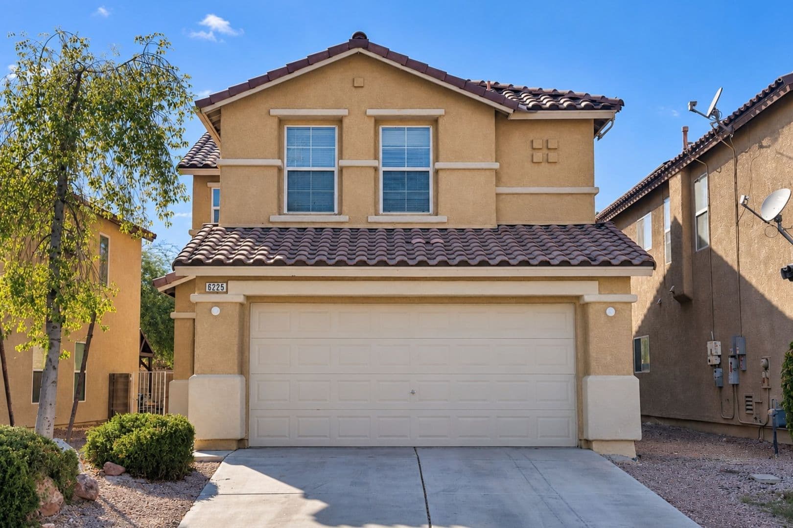 North Las Vegas House: 6225 Capehart Falls St