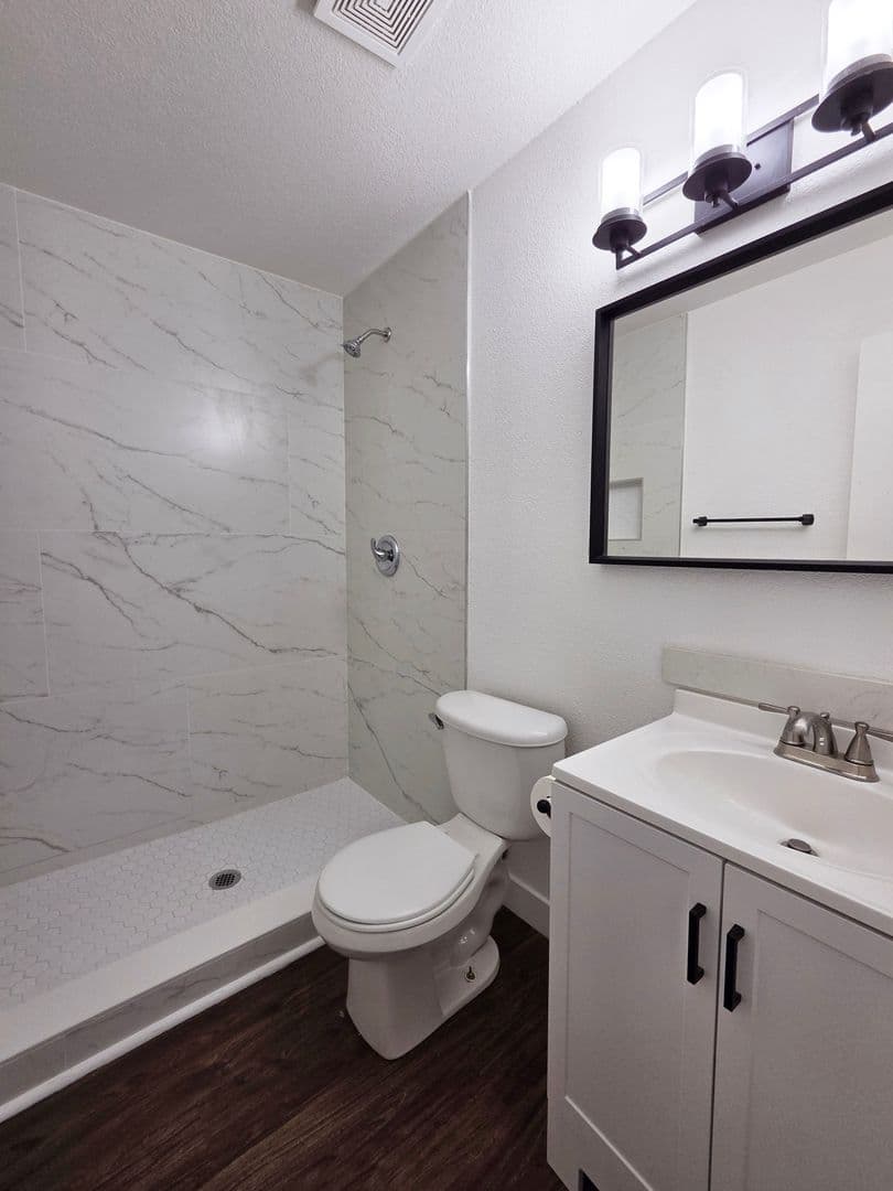 Las Vegas Apartment: 3151 Soaring Gulls Dr