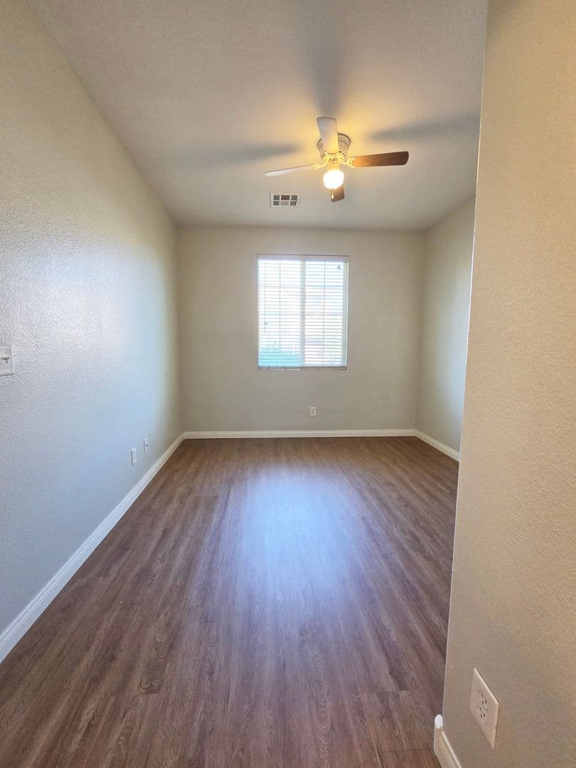 Las Vegas House: 9733 Sienna Valley Avenue