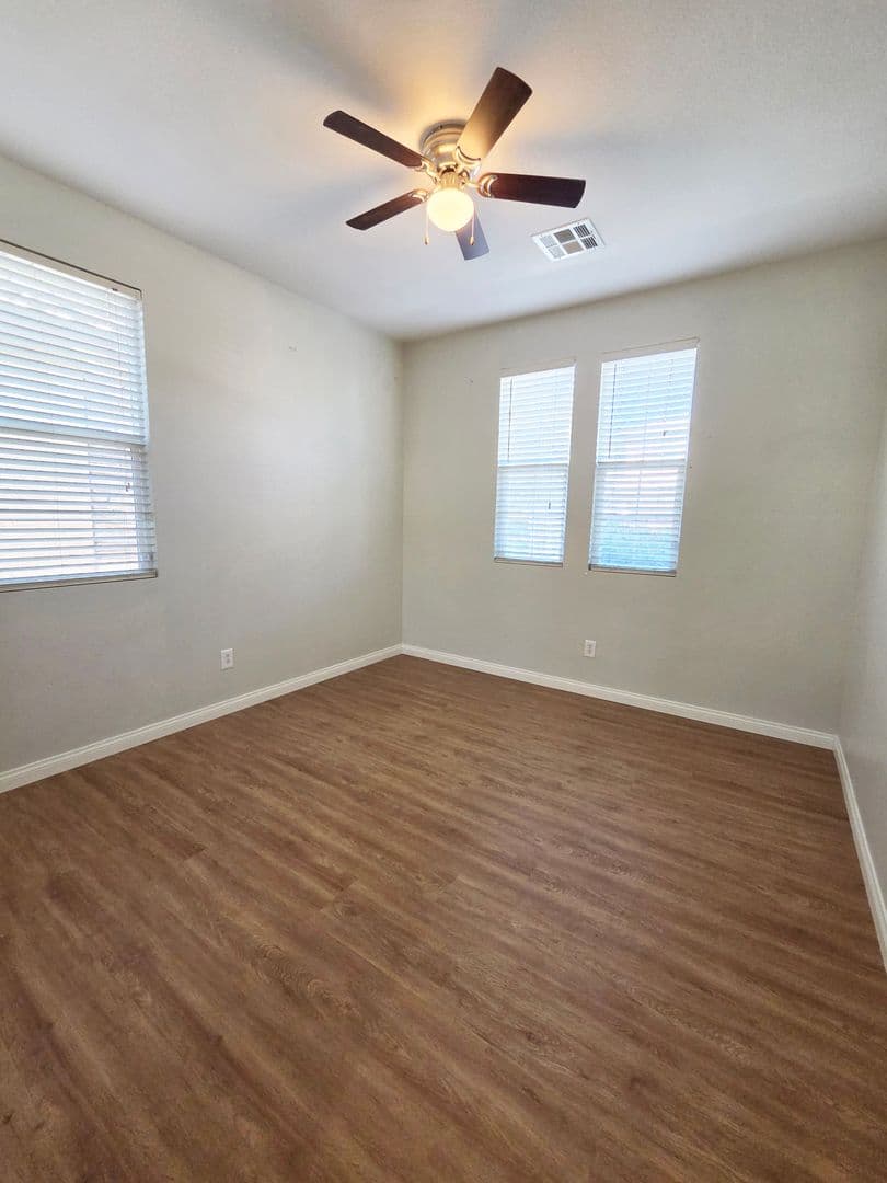 Las Vegas House: 9733 Sienna Valley Avenue