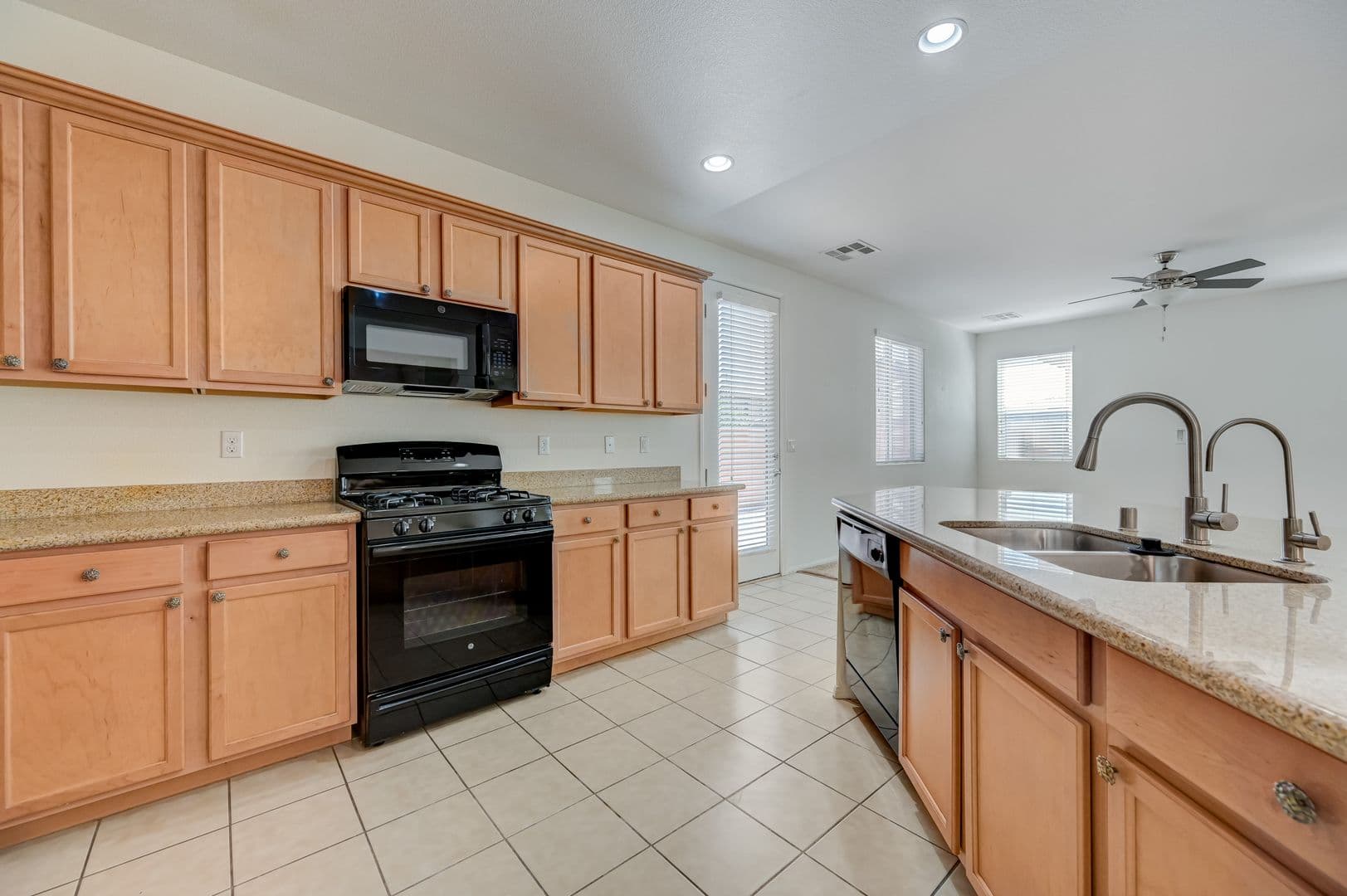 Las Vegas House: 968 Hidden Bull St