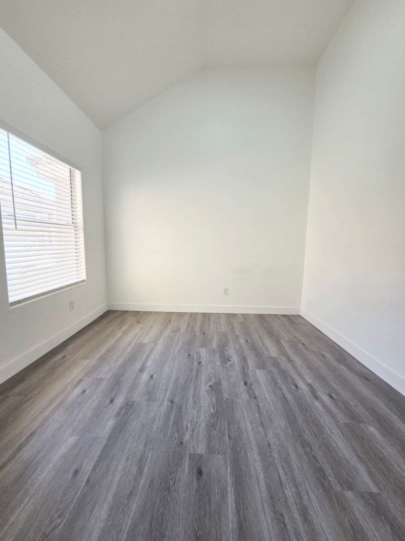 Las Vegas House: 5125 W Reno Ave
