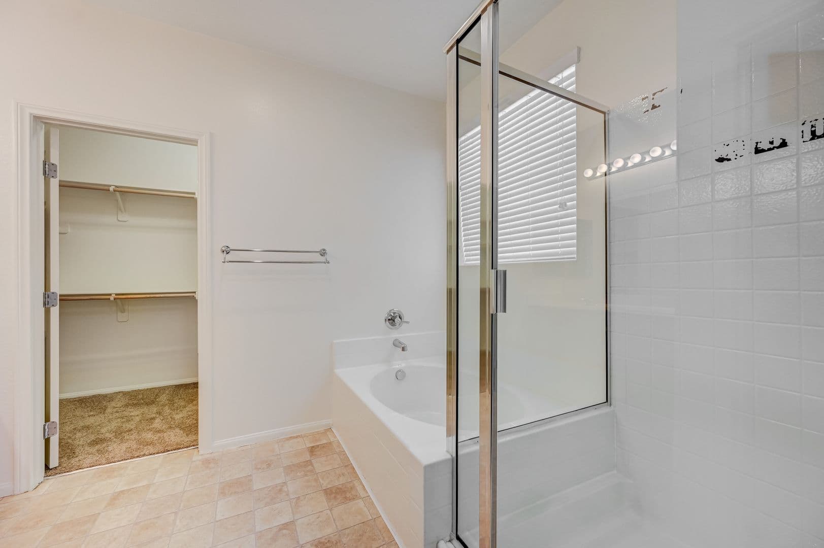 Las Vegas House: 968 Hidden Bull St