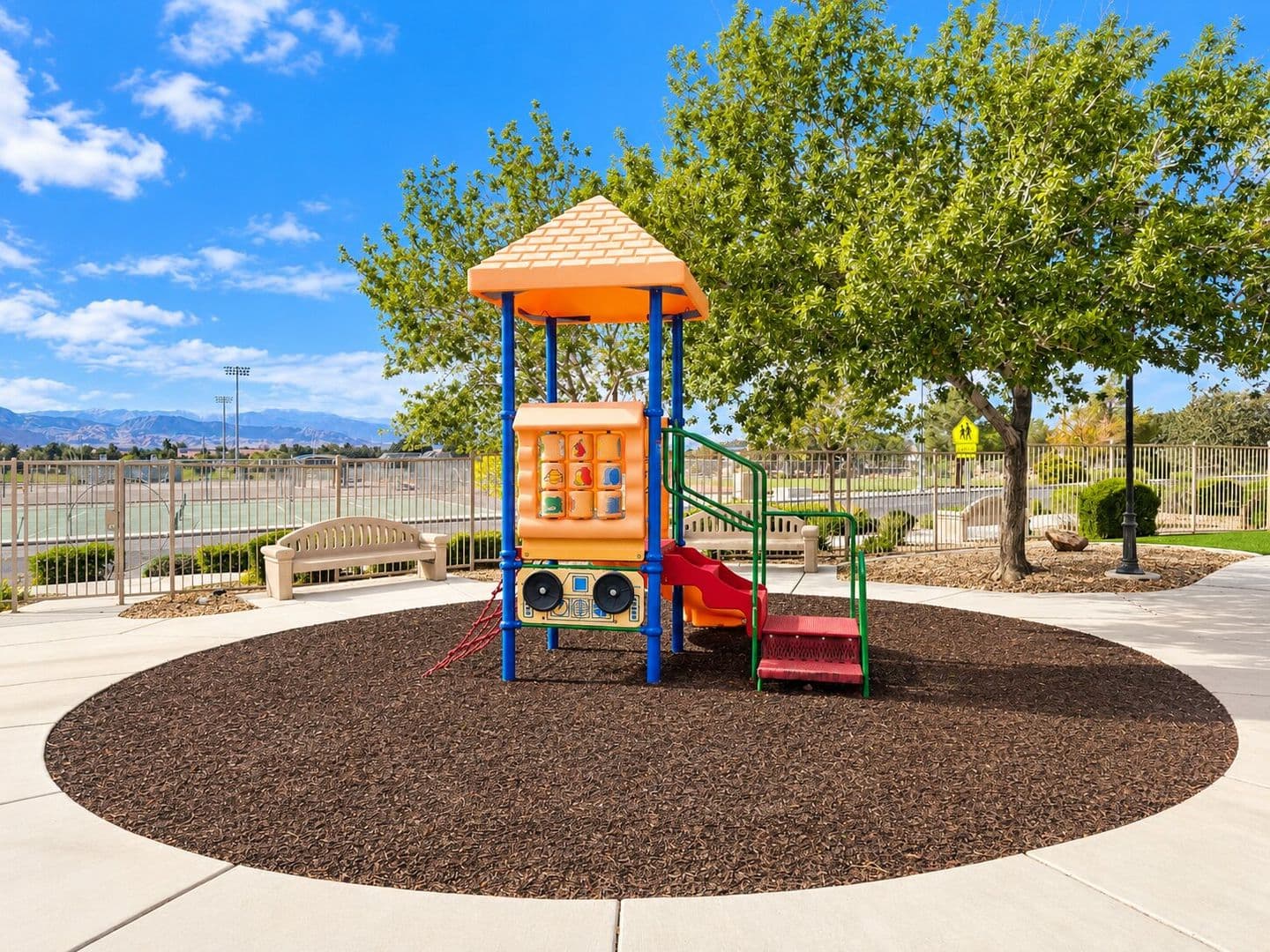 North Las Vegas House: 2025 Pipeline Beach Ct